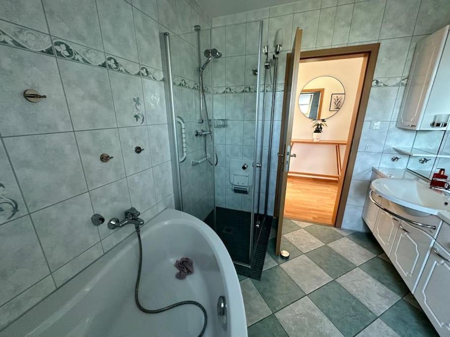 Sonniges & Ruhiges Apartment Mit Balkon Nahe Berlin 措伊滕 外观 照片